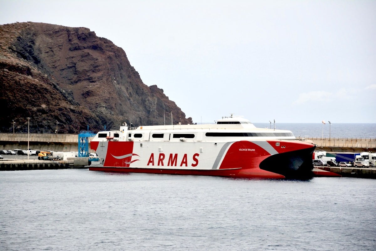 genéticamente Relajante radio Diario El Hierro - Naviera Armas programa dos enlaces semanales extra entre El Hierro y Tenerife a partir del próximo mes genéticamente Relajante radio Diario El Hierro - Naviera Armas programa dos enlaces semanales extra entre El Hierro y Tenerife a partir del próximo mes